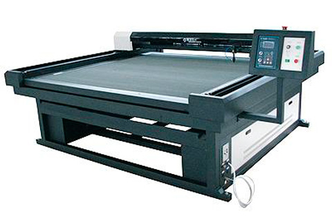 ﻿Laserový vyrezávací CNC stroj pre rezanie a gravírovanie plexiskla, skla, dreva a kovu. Rozmer je do 2400x1800mm.